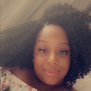 Meet your Posher, Rayla